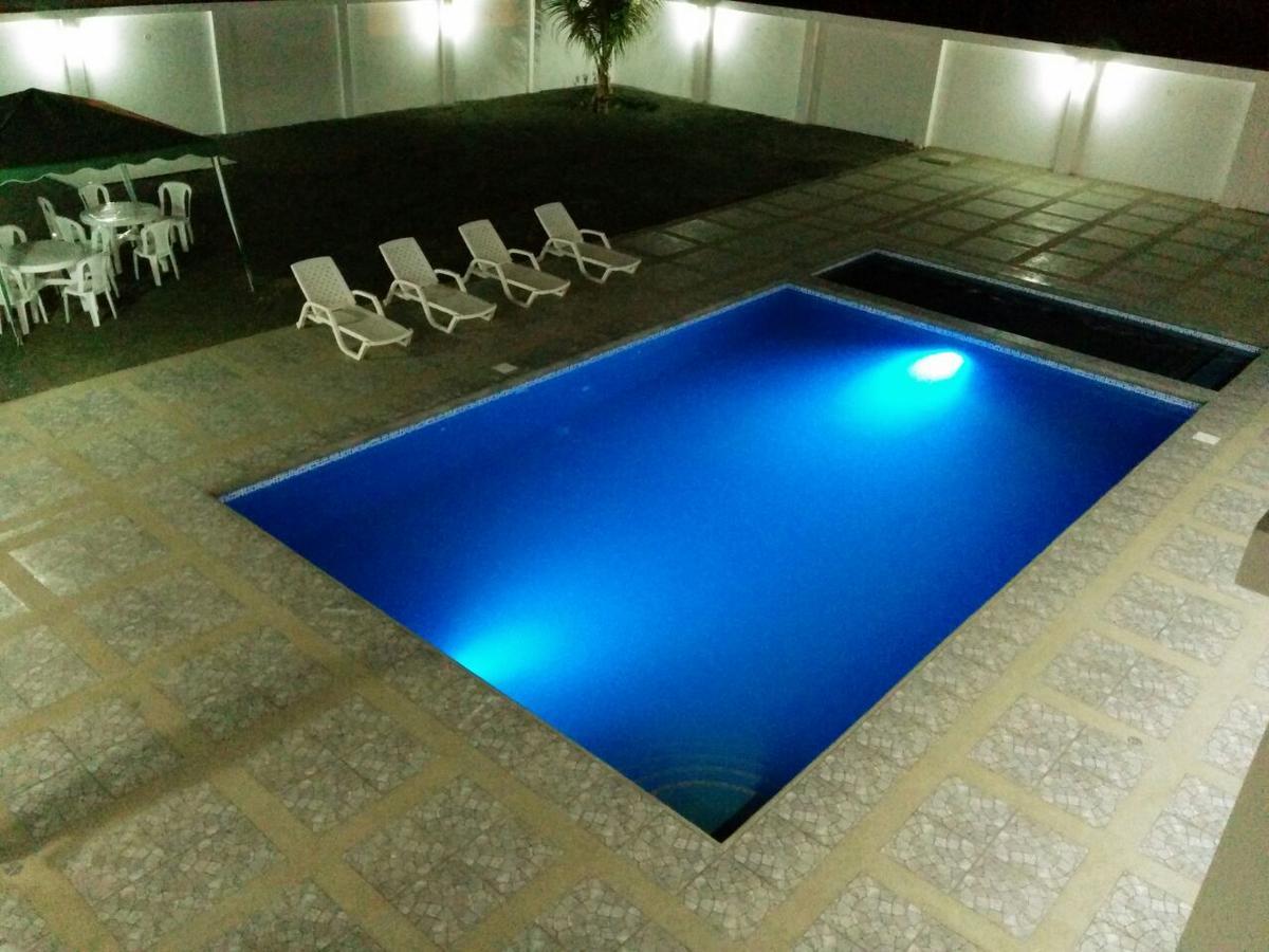 Manta Airport Hotel 外观 照片